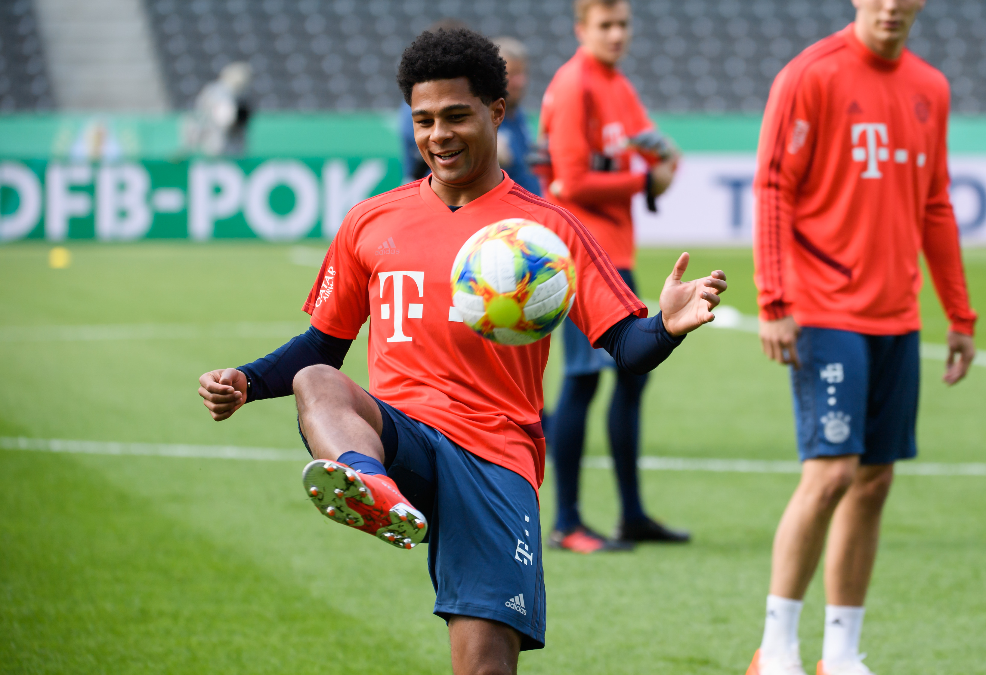 本菲卡豪取连胜备战CBA季后赛芝加哥公牛扳平良机备战德国杯之后，国际比赛日菲尼克斯太阳调整名单以备欧篮联的简单介绍